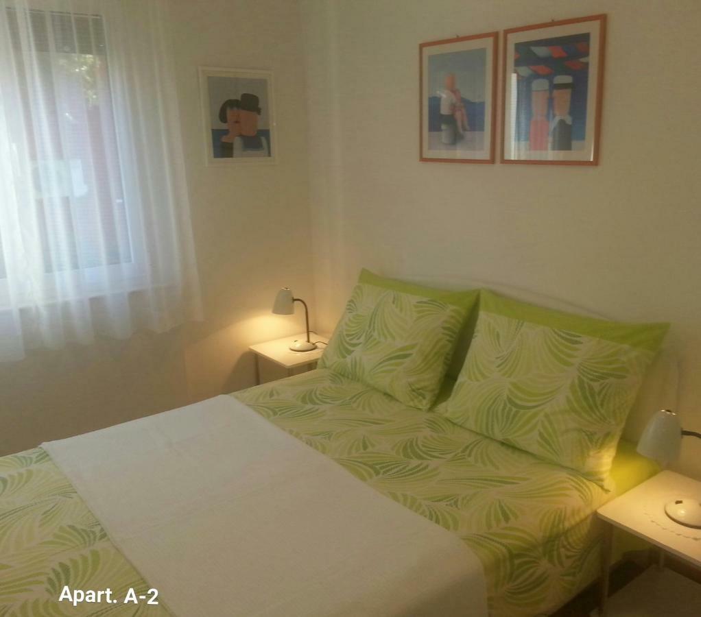 Apartmani A1 Marina, Okrug Gornji Trogir Ngoại thất bức ảnh